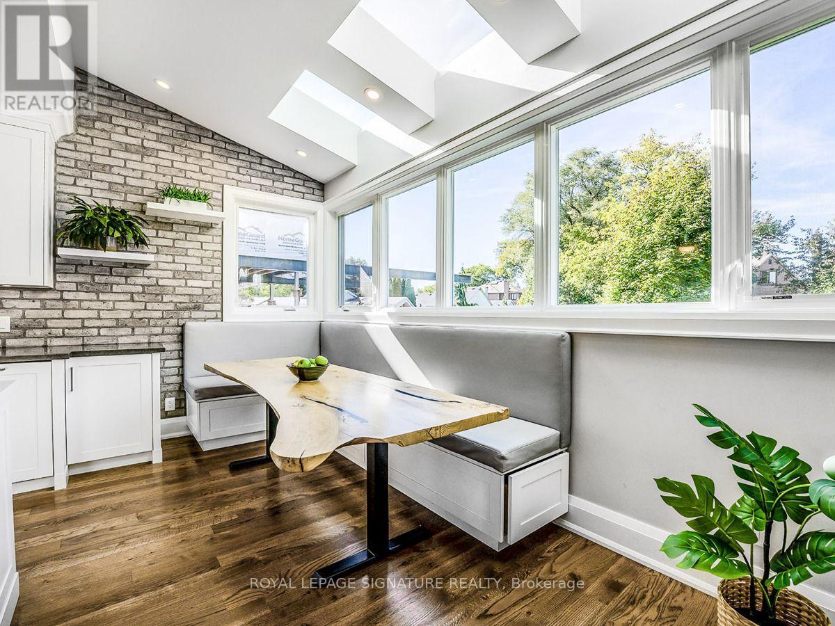 30 Broadleaf Road, Toronto, Ontario  M3B 1C2 - Photo 11 - C13742090
