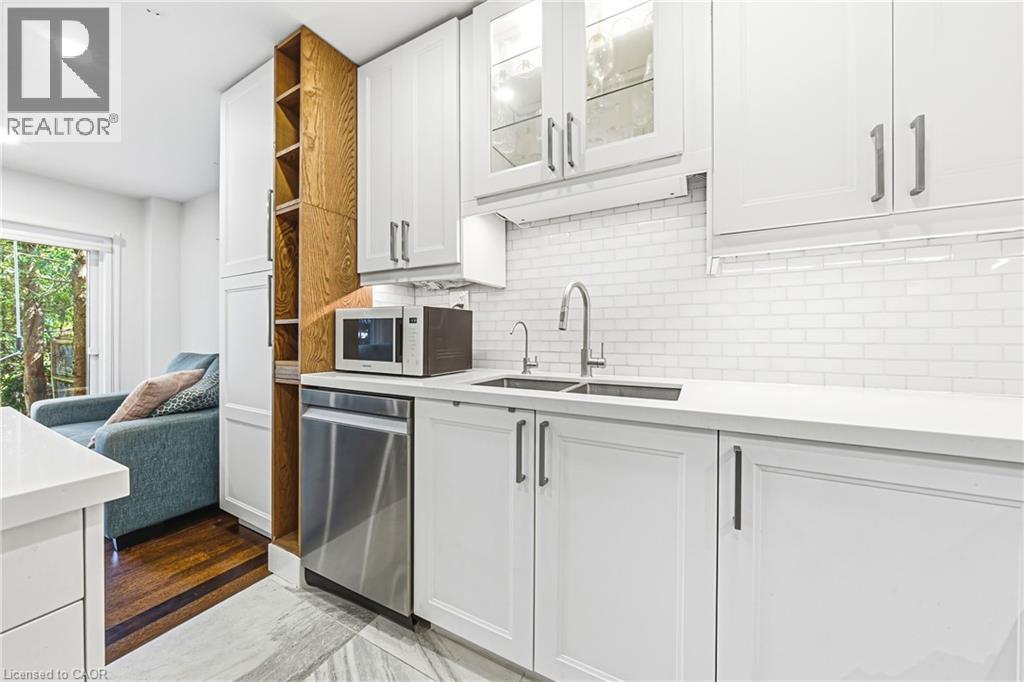 2116 Prospect Street Unit# C, Burlington, Ontario  L7R 1Y9 - Photo 11 - 40843929