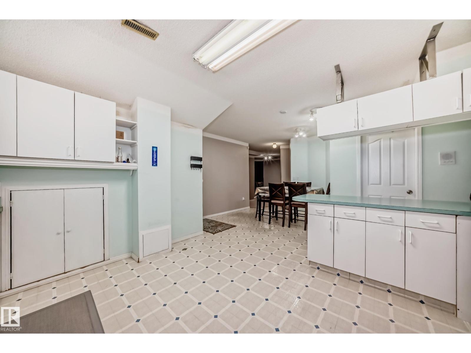 4608 43 Av Nw, Edmonton, Alberta  T6L 6L9 - Photo 48 - E4506886