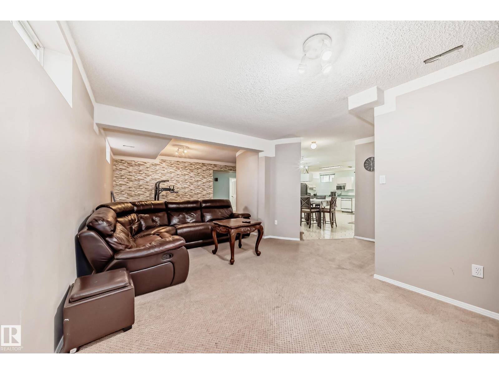 4608 43 Av Nw, Edmonton, Alberta  T6L 6L9 - Photo 51 - E4506886