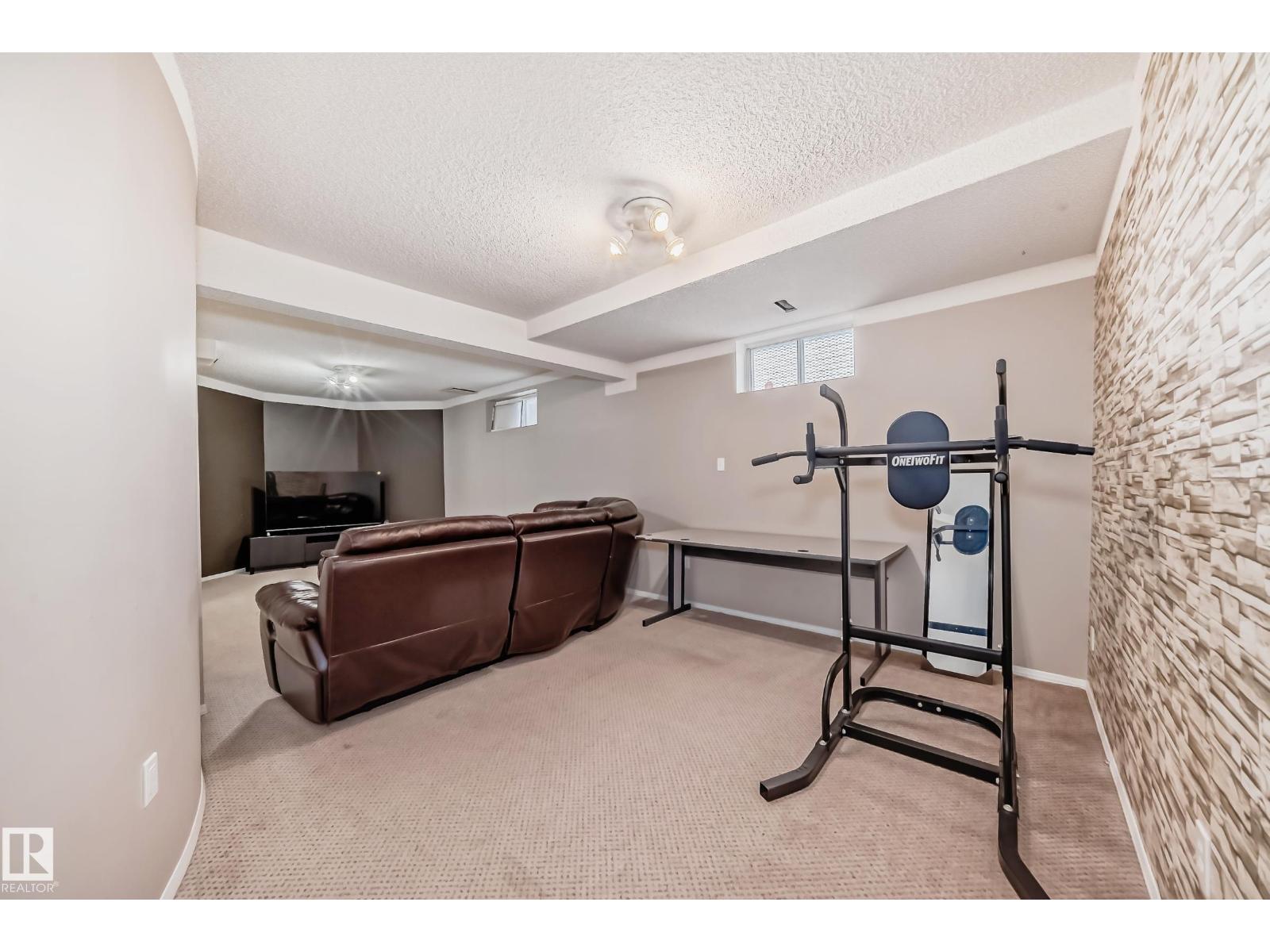 4608 43 Av Nw, Edmonton, Alberta  T6L 6L9 - Photo 52 - E4506886