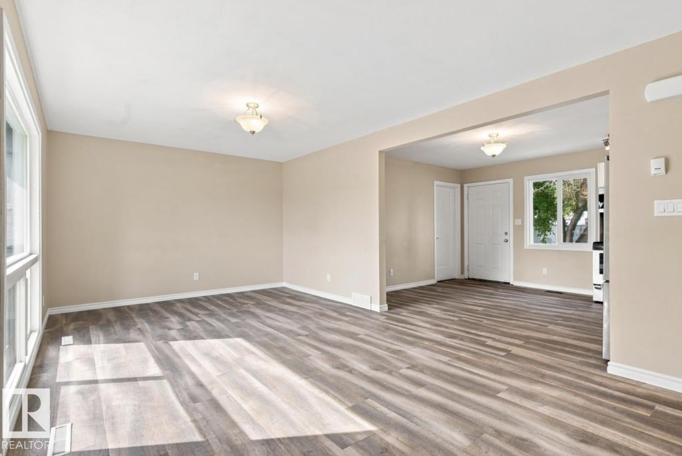 15812 110a Av NW, Edmonton, Alberta  T5P 1H7 - Photo 5 - E4506889