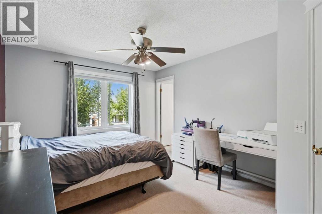 99 Prestwick Circle SE, Calgary, Alberta  T2Z 3L8 - Photo 15 - A2342403