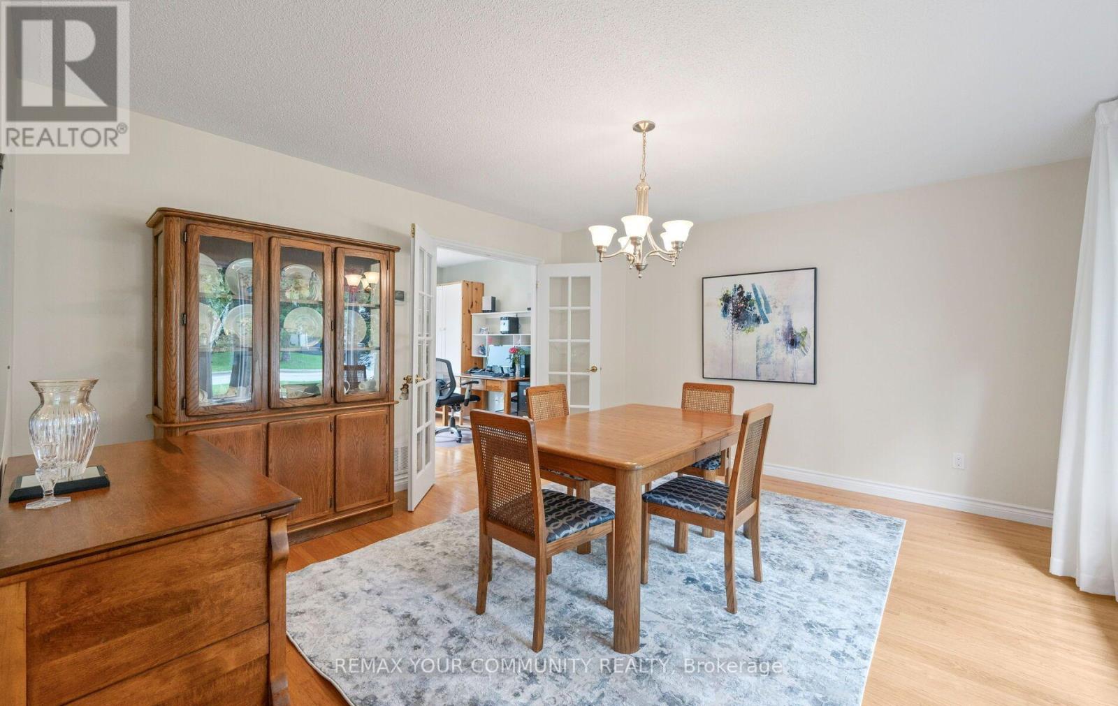 10 Glenview Drive, Aurora, Ontario  L4G 2G8 - Photo 15 - N13741898