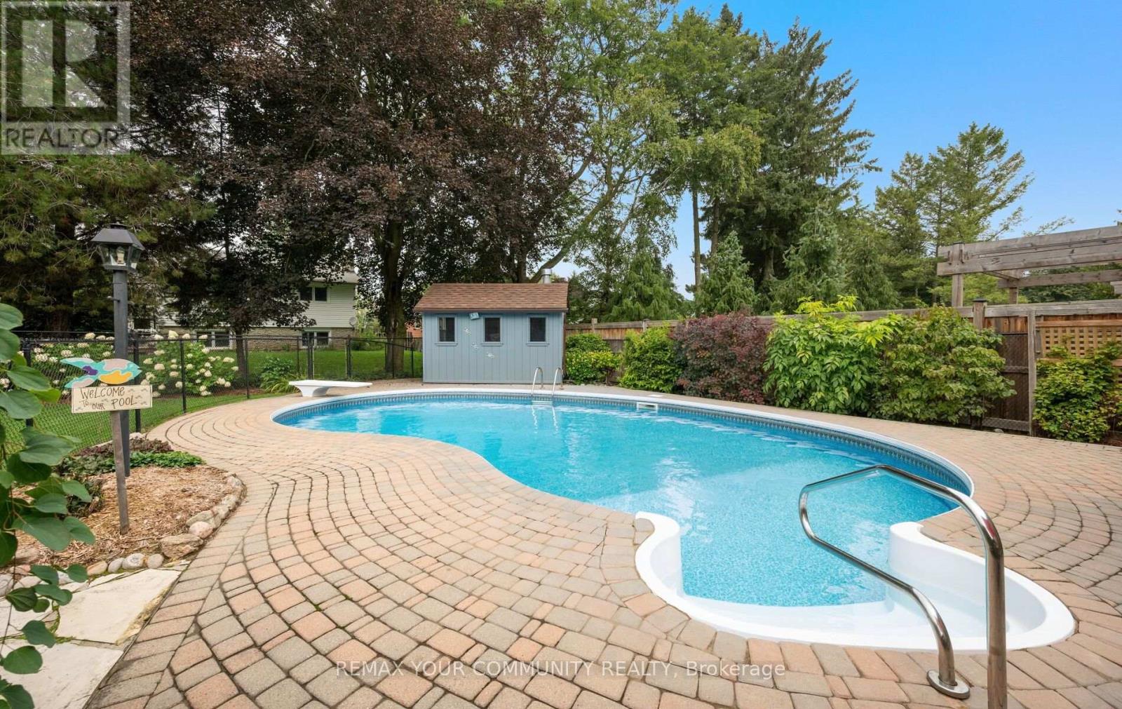10 Glenview Drive, Aurora, Ontario  L4G 2G8 - Photo 32 - N13741898