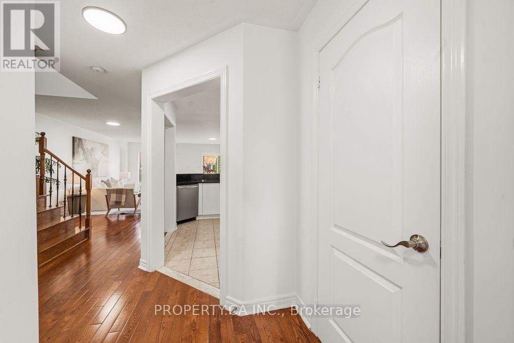 56 Goode Street, Richmond Hill, Ontario L4S 2S2 - Photo 4 - N13741908