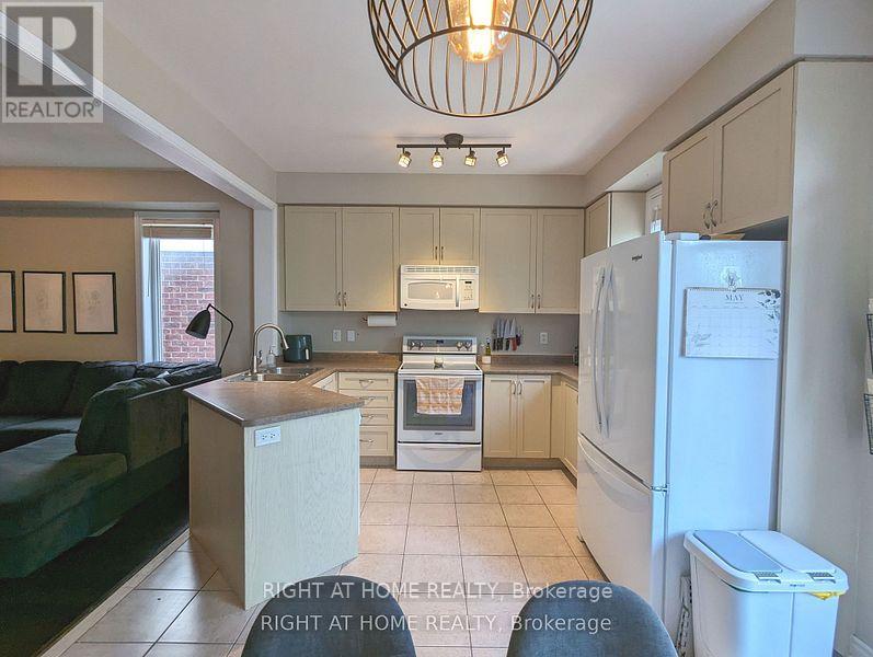 95 Collier Crescent, Essa (Angus), Ontario  L0M 1B5 - Photo 9 - N13741954