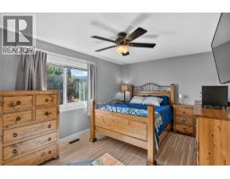 4201 Lakeshore Road, Kelowna, British Columbia  V1W 4H7 - Photo 18 - 10395267