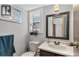 4201 Lakeshore Road, Kelowna, British Columbia  V1W 4H7 - Photo 25 - 10395267