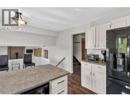 4201 Lakeshore Road, Kelowna, British Columbia  V1W 4H7 - Photo 12 - 10395267
