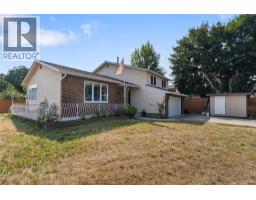 4201 Lakeshore Road, Kelowna, British Columbia  V1W 4H7 - Photo 3 - 10395267