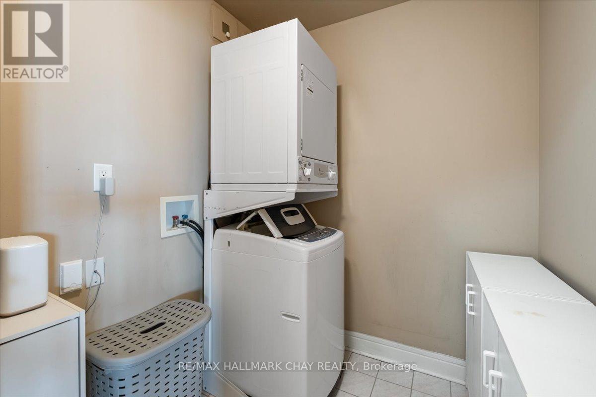 1411 - 2 Toronto Street, Barrie (City Centre), Ontario  L4N 9R2 - Photo 37 - S13741932