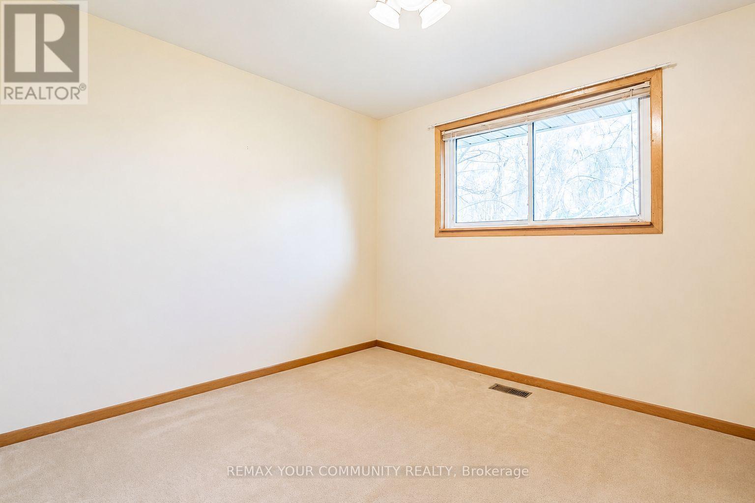 (Main Floor) - 212 Grove Street E, Barrie (Wellington), Ontario  L4M 2P9 - Photo 12 - S13742076
