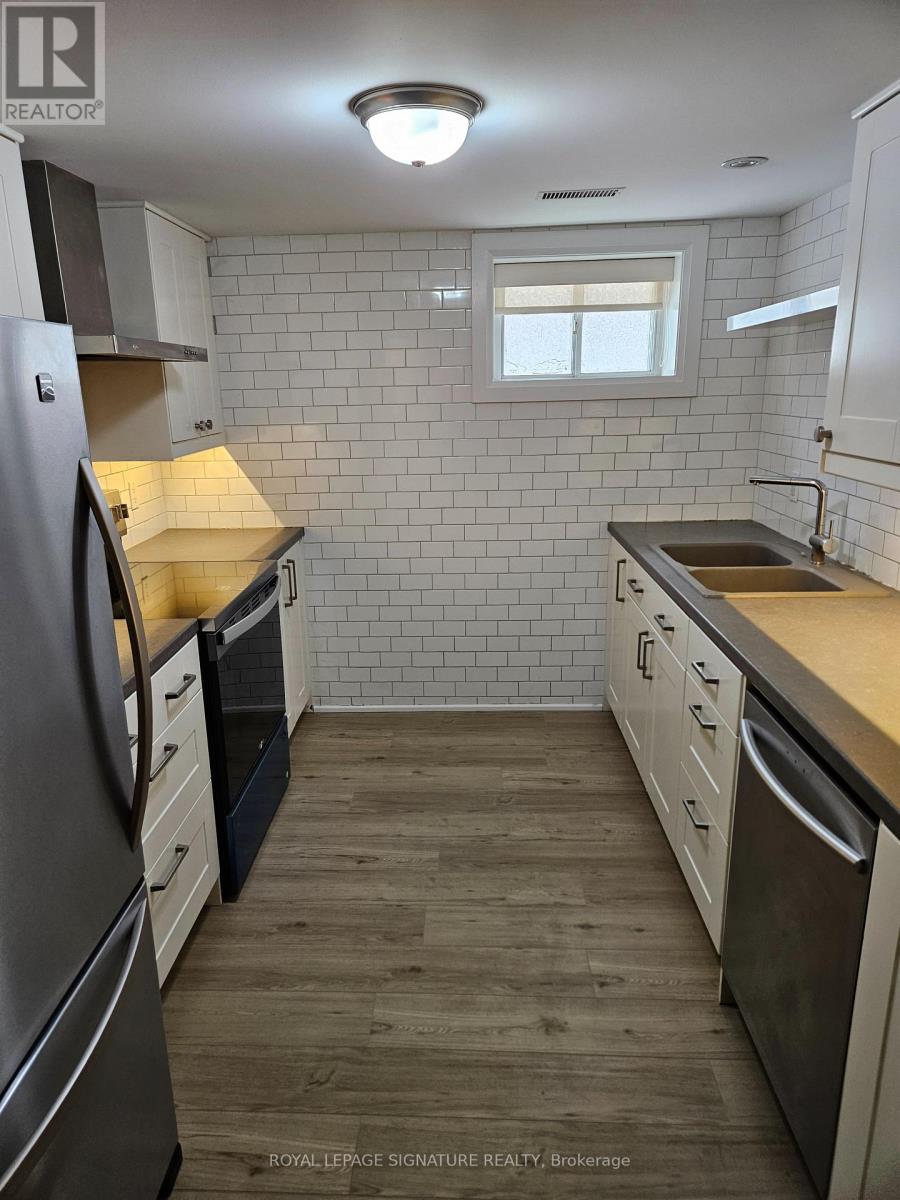 159 Jeffcoat Drive, Toronto, Ontario  M9W 3C4 - Photo 3 - W13741912