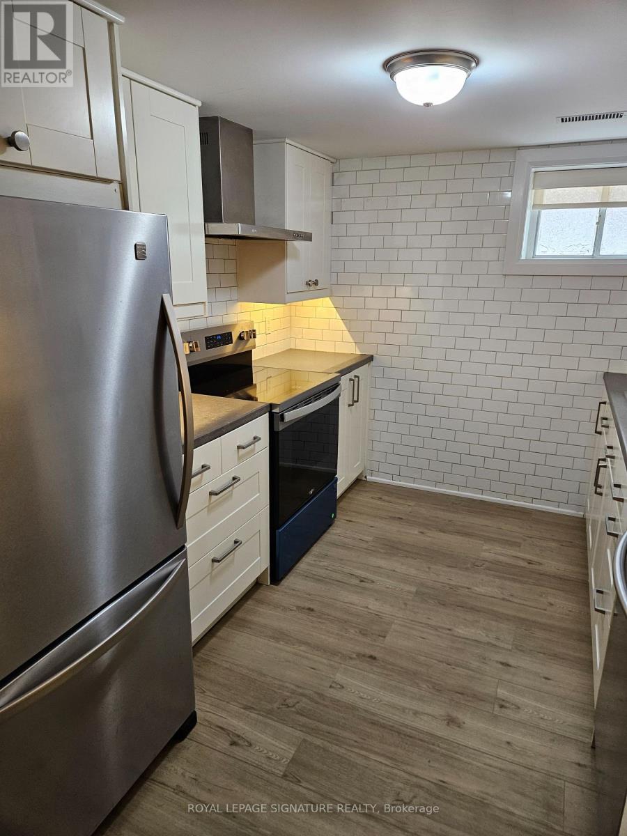159 Jeffcoat Drive, Toronto, Ontario  M9W 3C4 - Photo 4 - W13741912