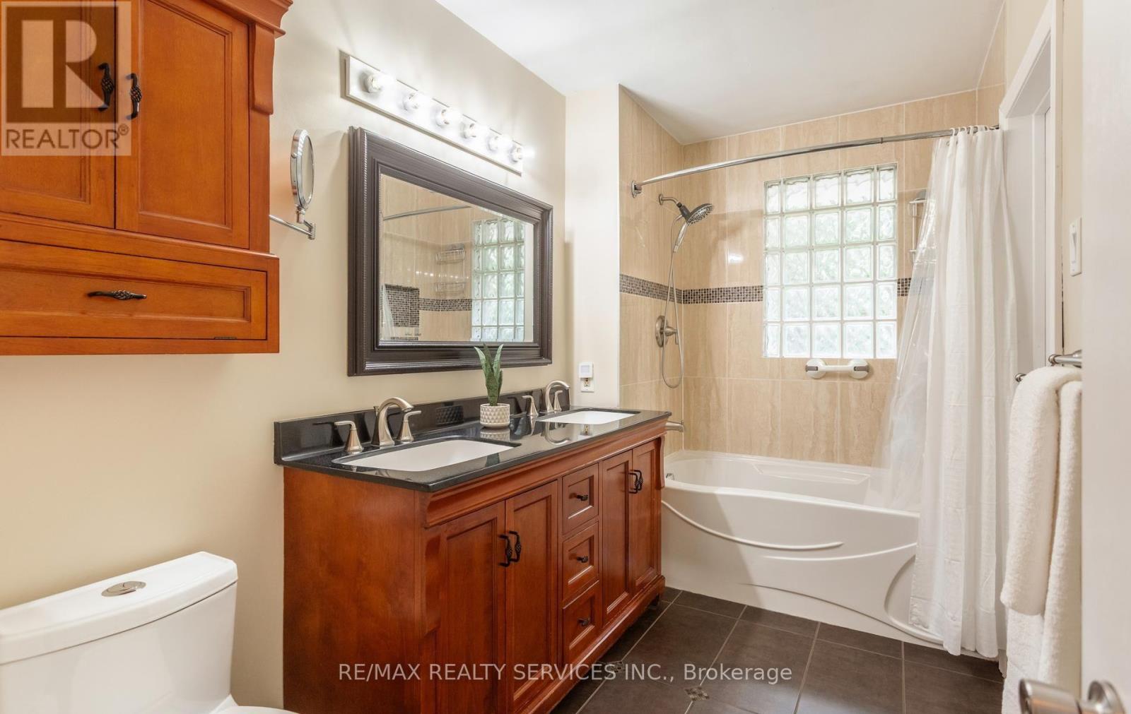 193 Elizabeth Street S, Brampton, Ontario  L6Y 1R9 - Photo 20 - W13741916