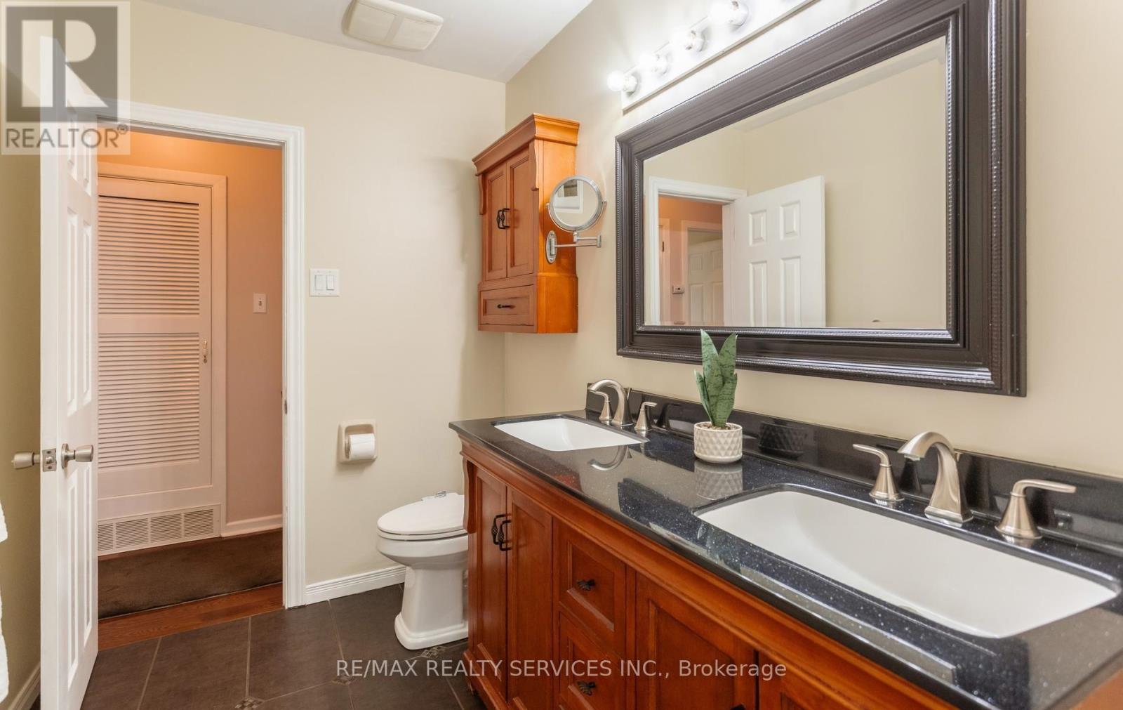 193 Elizabeth Street S, Brampton, Ontario  L6Y 1R9 - Photo 21 - W13741916