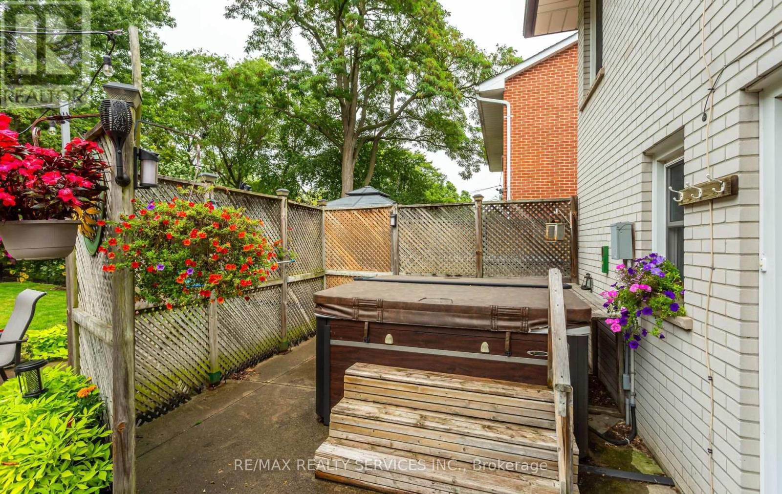 193 Elizabeth Street S, Brampton, Ontario  L6Y 1R9 - Photo 34 - W13741916