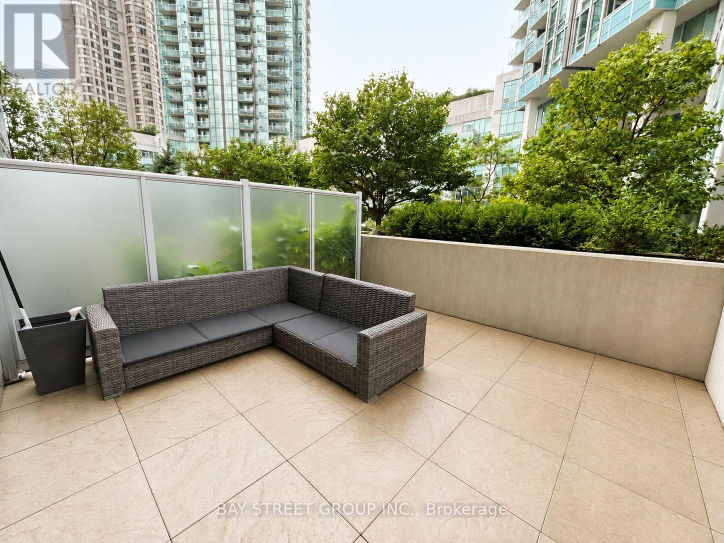 609 - 223 Webb Drive, Mississauga (City Centre), Ontario  L5B 0E1 - Photo 18 - W13741960