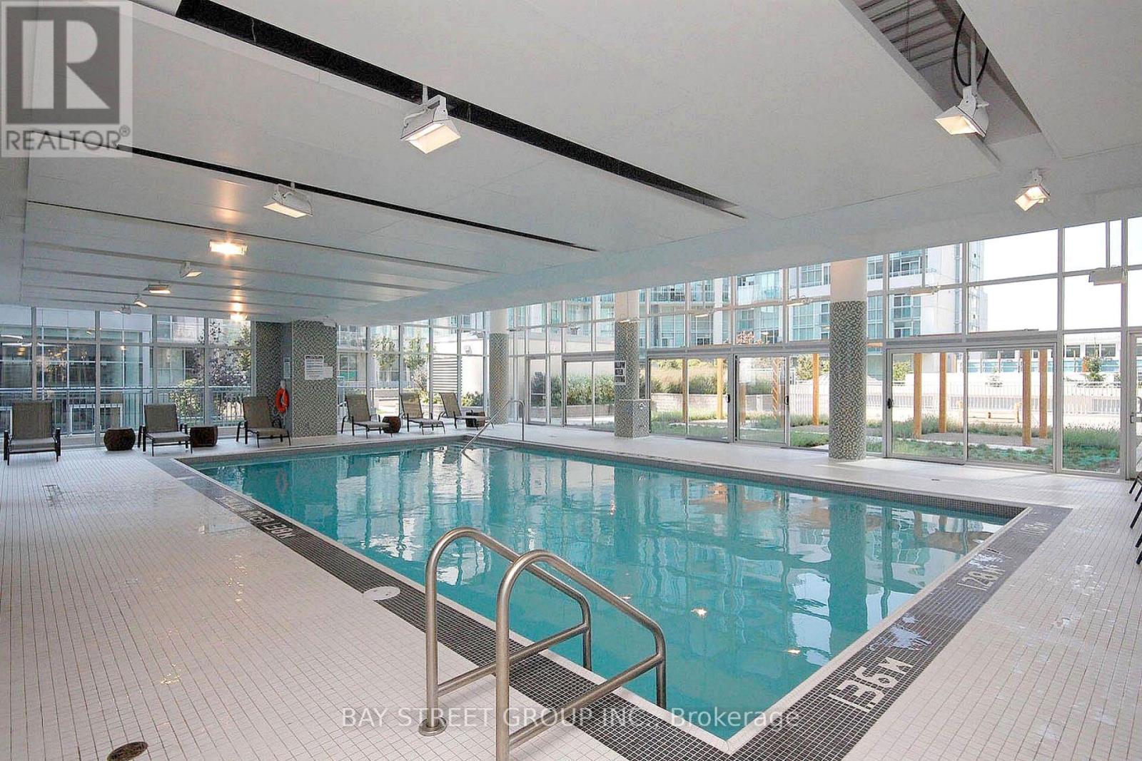 609 - 223 Webb Drive, Mississauga (City Centre), Ontario  L5B 0E1 - Photo 23 - W13741960