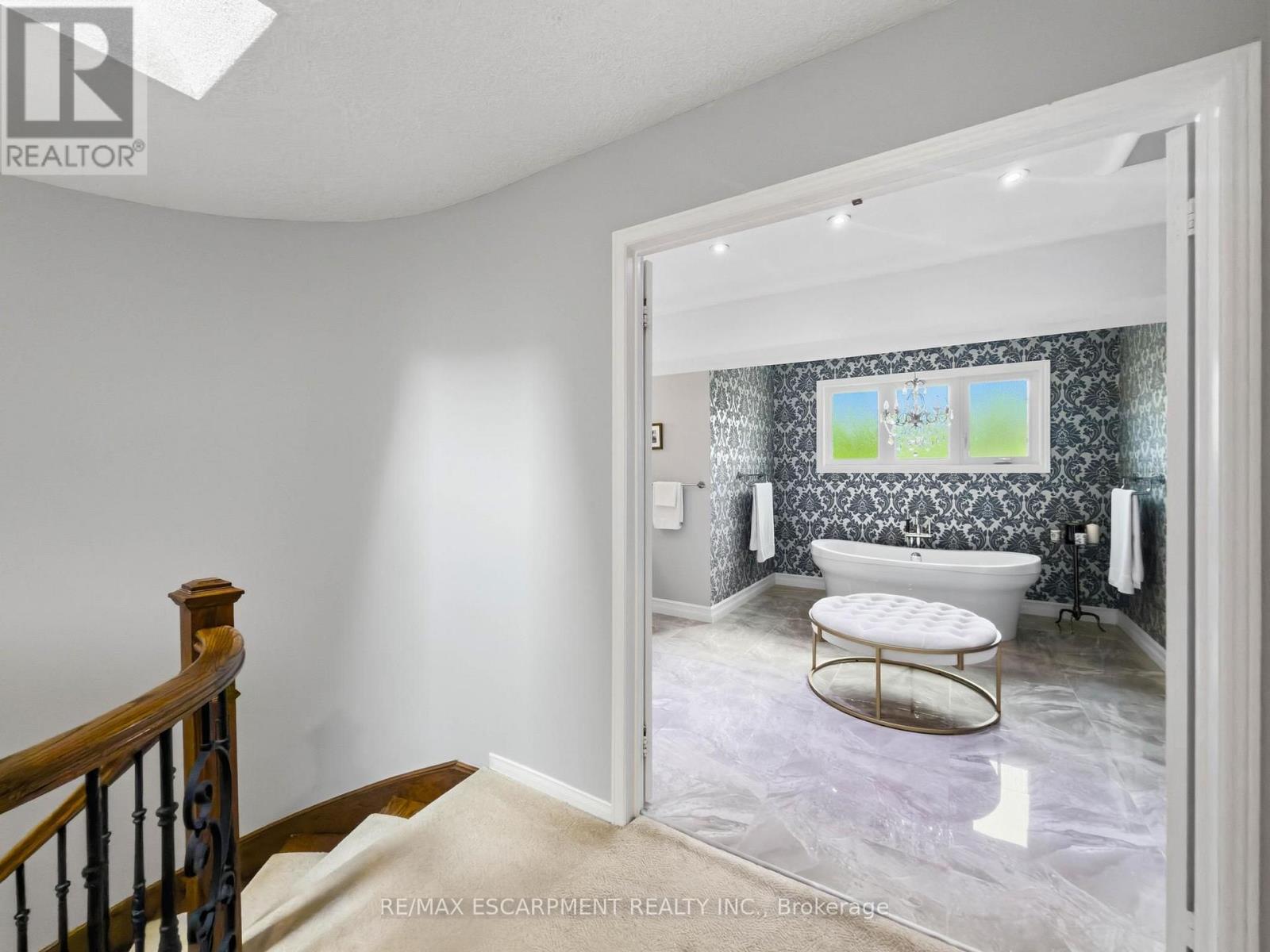 45 Tradewind Drive, Oakville, Ontario  L6L 6K9 - Photo 34 - W13741964