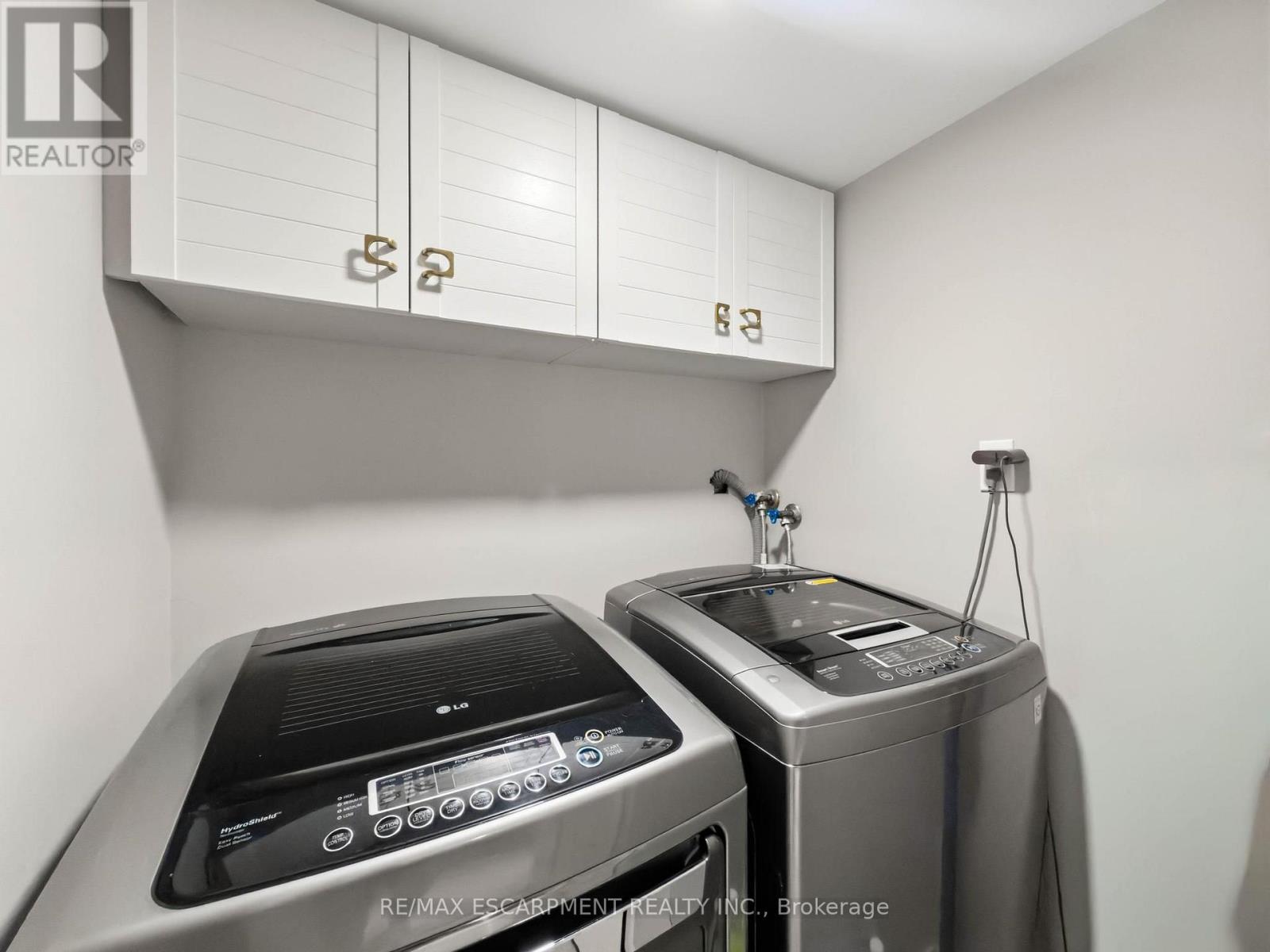 45 Tradewind Drive, Oakville, Ontario  L6L 6K9 - Photo 43 - W13741964