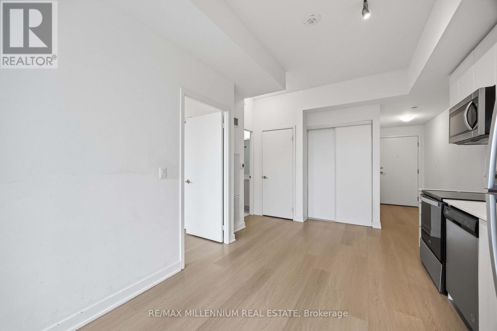 217 - 859 The Queensway, Toronto, Ontario  M8Z 1N8 - Photo 12 - W13742086