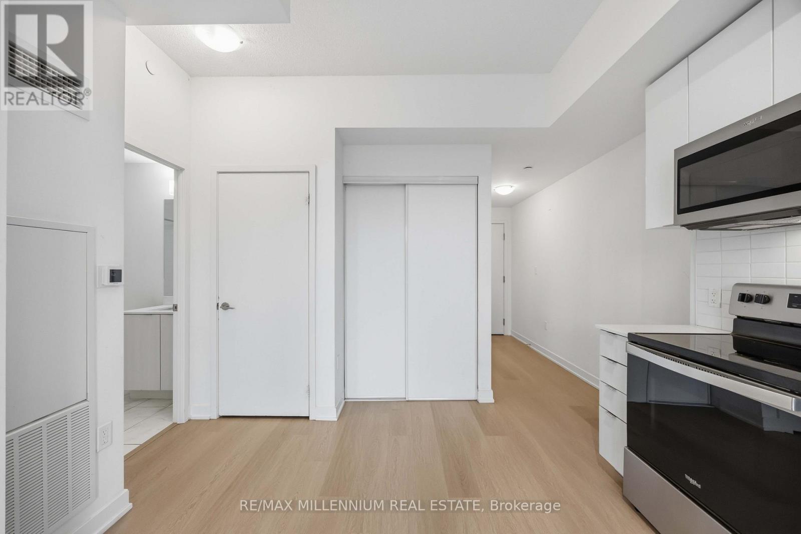 217 - 859 The Queensway, Toronto, Ontario  M8Z 1N8 - Photo 19 - W13742086