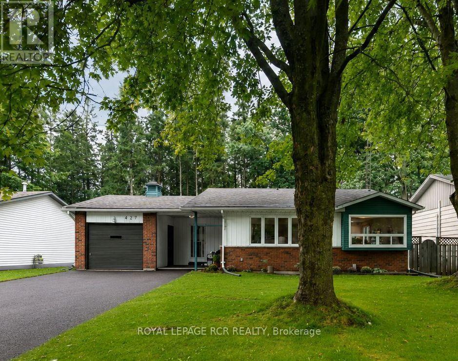 427 Pineview Gardens, Shelburne, Ontario  L9V 3A2 - Photo 2 - X13740076