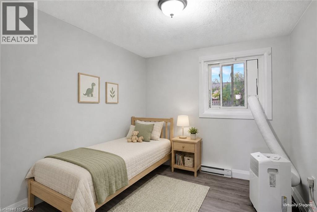 162 Jansen Avenue Unit# 25, Kitchener, Ontario  N2A 2L7 - Photo 12 - 40860392