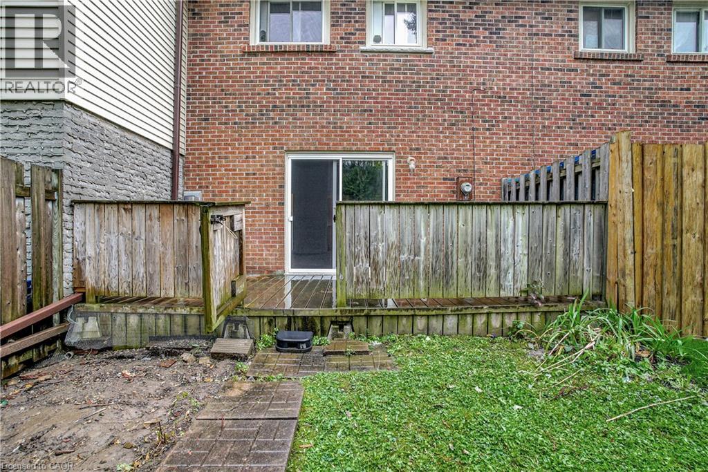 162 Jansen Avenue Unit# 25, Kitchener, Ontario  N2A 2L7 - Photo 24 - 40860392