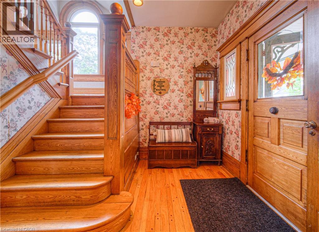 543 Queenston Road, Cambridge, Ontario  N3H 3J9 - Photo 5 - 40860217