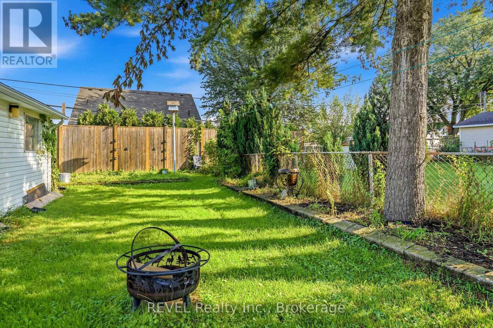 9 Cambridge Avenue, St. Catharines, Ontario  L2P 1W6 - Photo 27 - X13622976