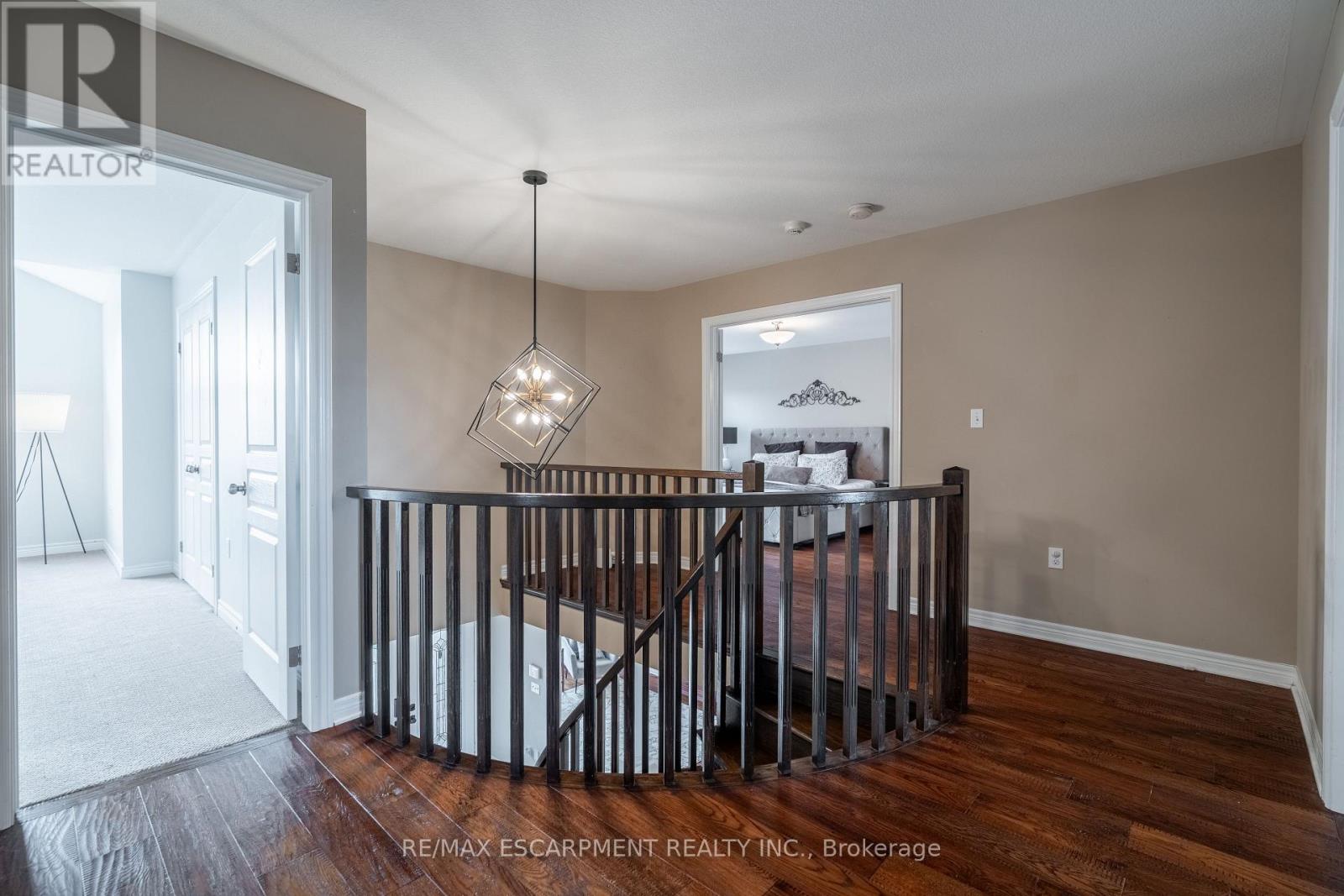 51 Showcase Drive, Hamilton, Ontario  L0R 1P0 - Photo 13 - X13741896
