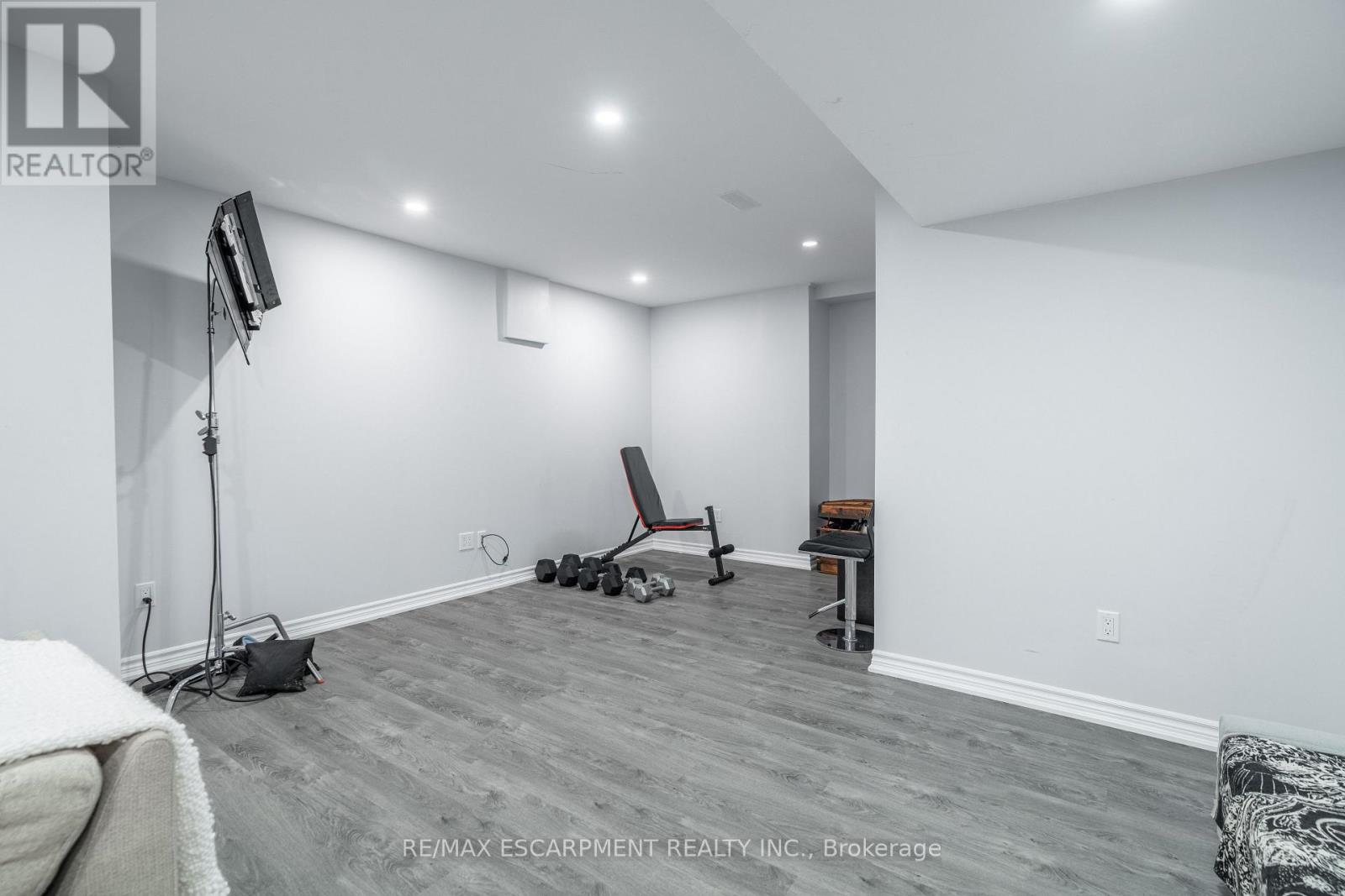 51 Showcase Drive, Hamilton, Ontario  L0R 1P0 - Photo 25 - X13741896