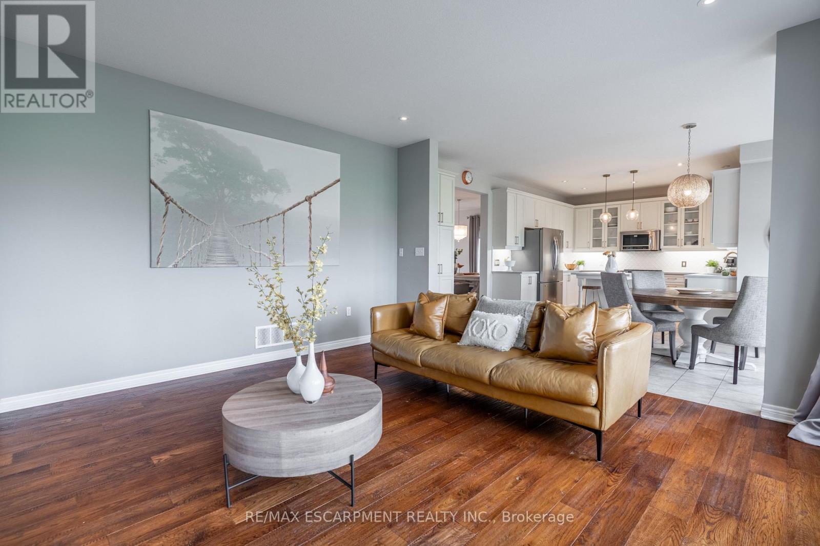 51 Showcase Drive, Hamilton, Ontario  L0R 1P0 - Photo 4 - X13741896