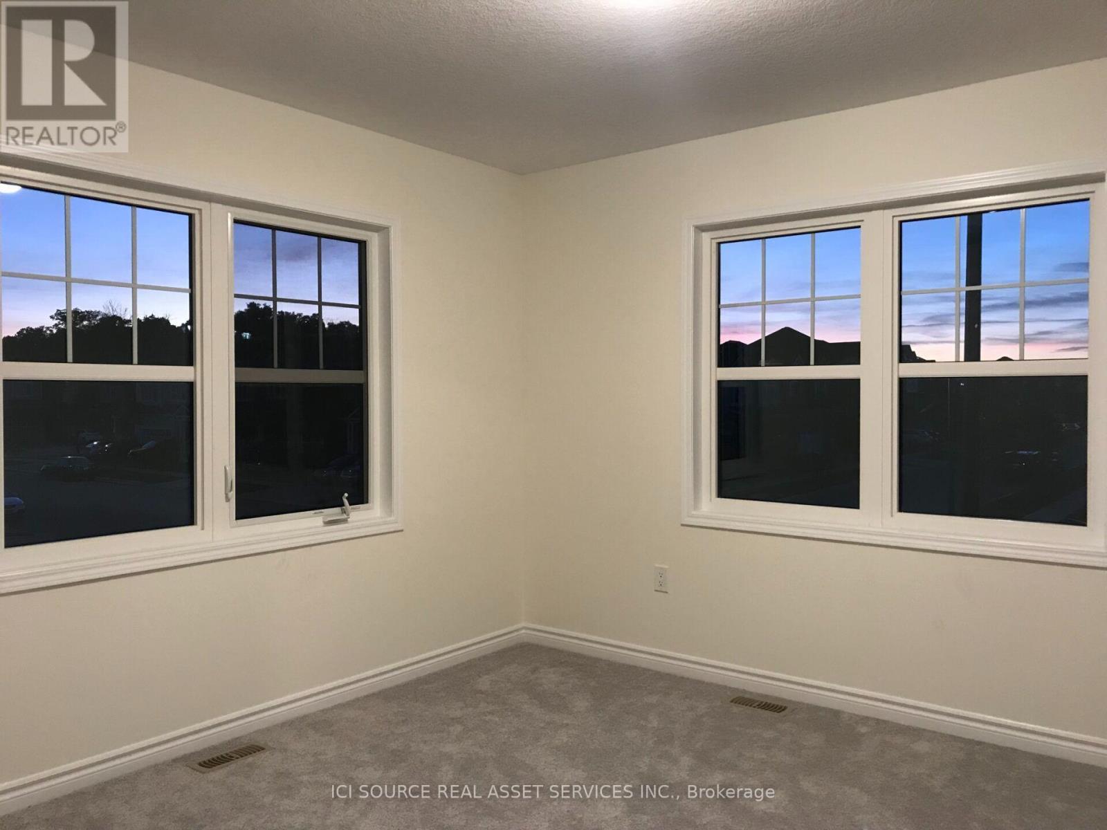 195 Seabrook Drive, Kitchener, Ontario  N2R 0E7 - Photo 10 - X13741910