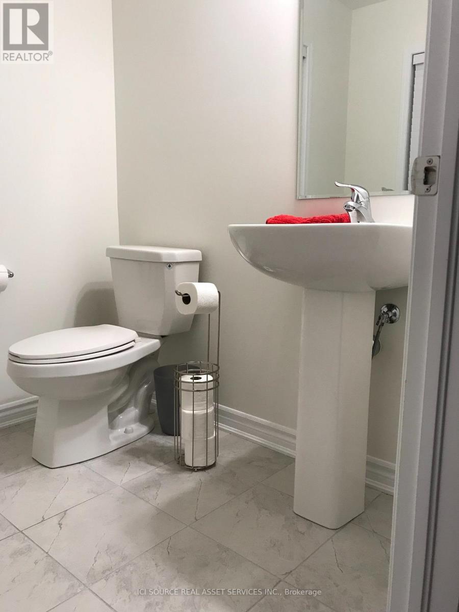 195 Seabrook Drive, Kitchener, Ontario  N2R 0E7 - Photo 11 - X13741910