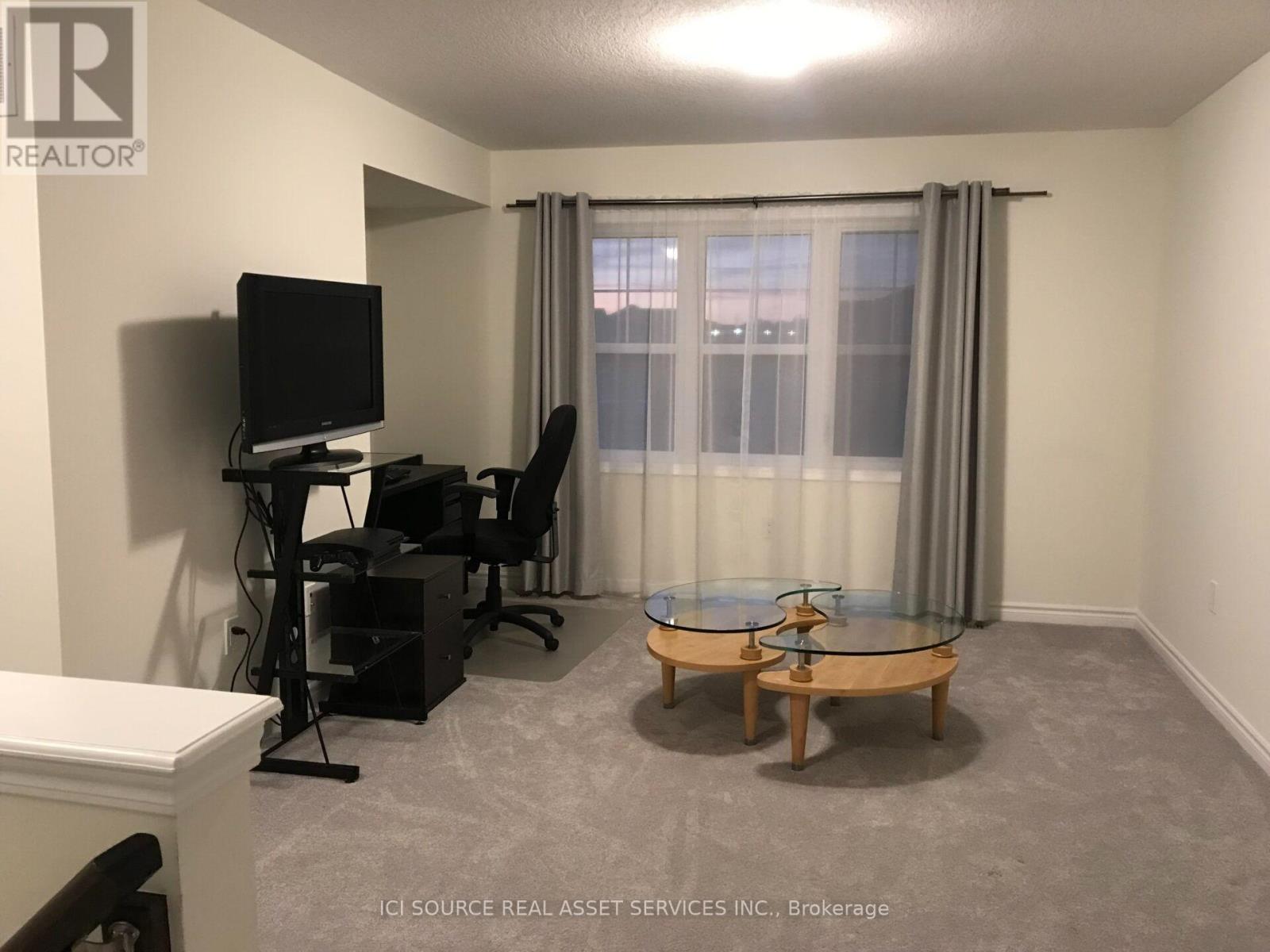195 Seabrook Drive, Kitchener, Ontario  N2R 0E7 - Photo 6 - X13741910