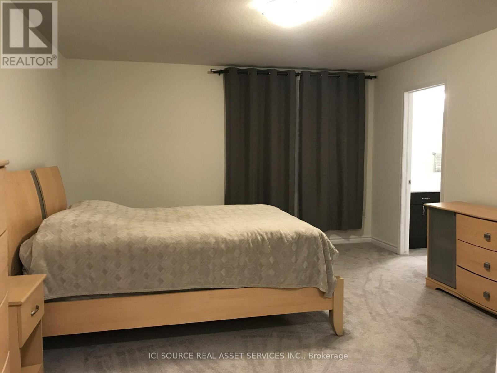 195 Seabrook Drive, Kitchener, Ontario  N2R 0E7 - Photo 7 - X13741910