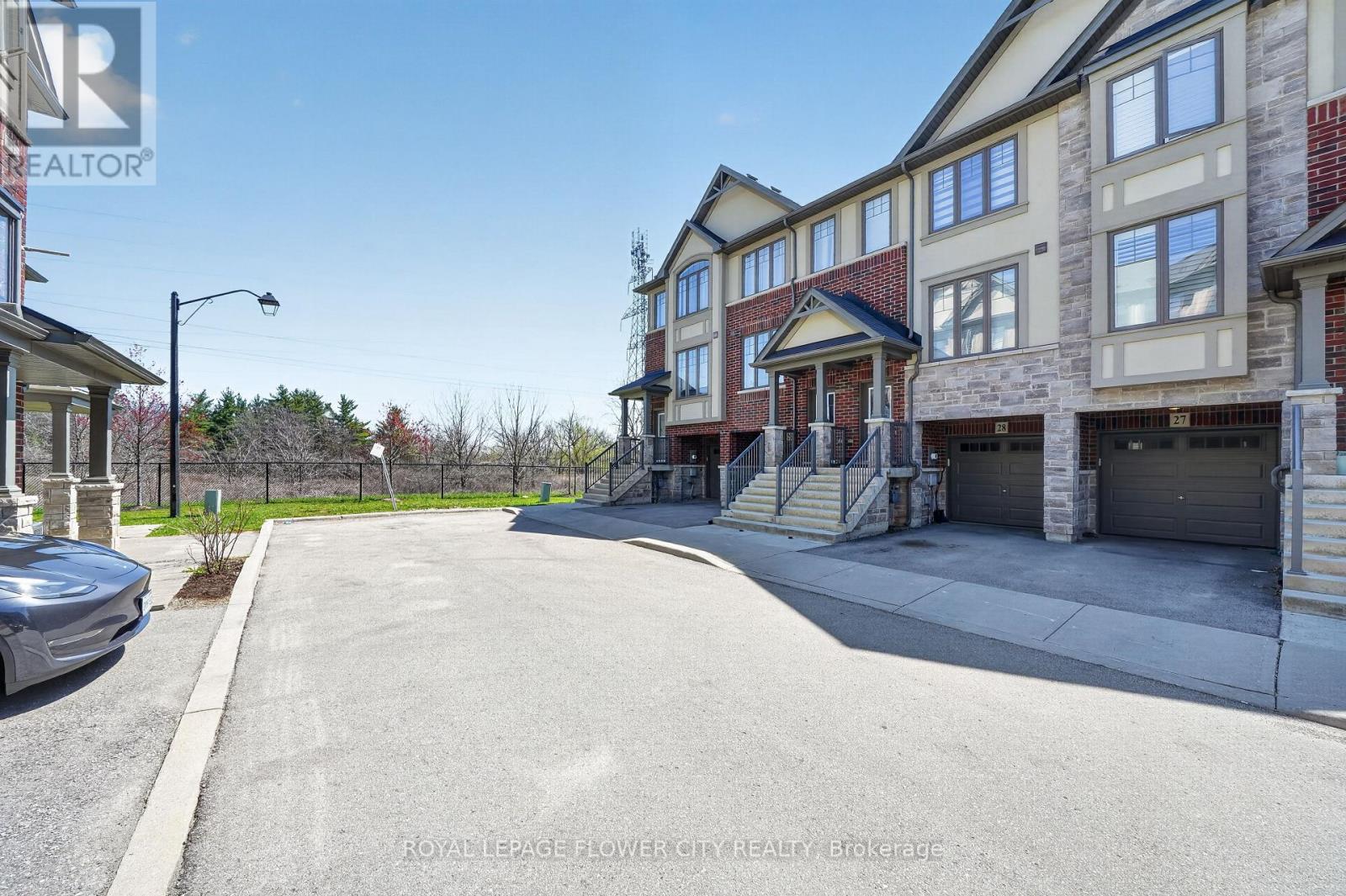 28 - 1169 Garner Road E, Hamilton, Ontario  L9G 0G8 - Photo 2 - X13741934