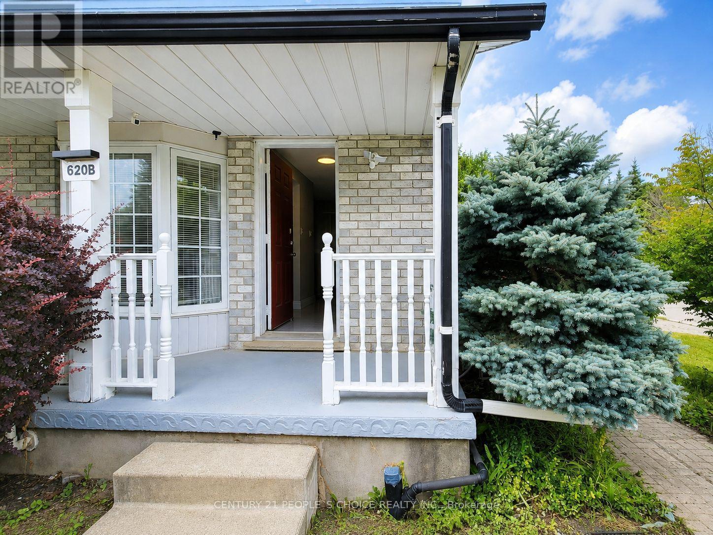 B - 620 Settlersfield Court, Waterloo, Ontario  N2T 2K7 - Photo 2 - X13741966