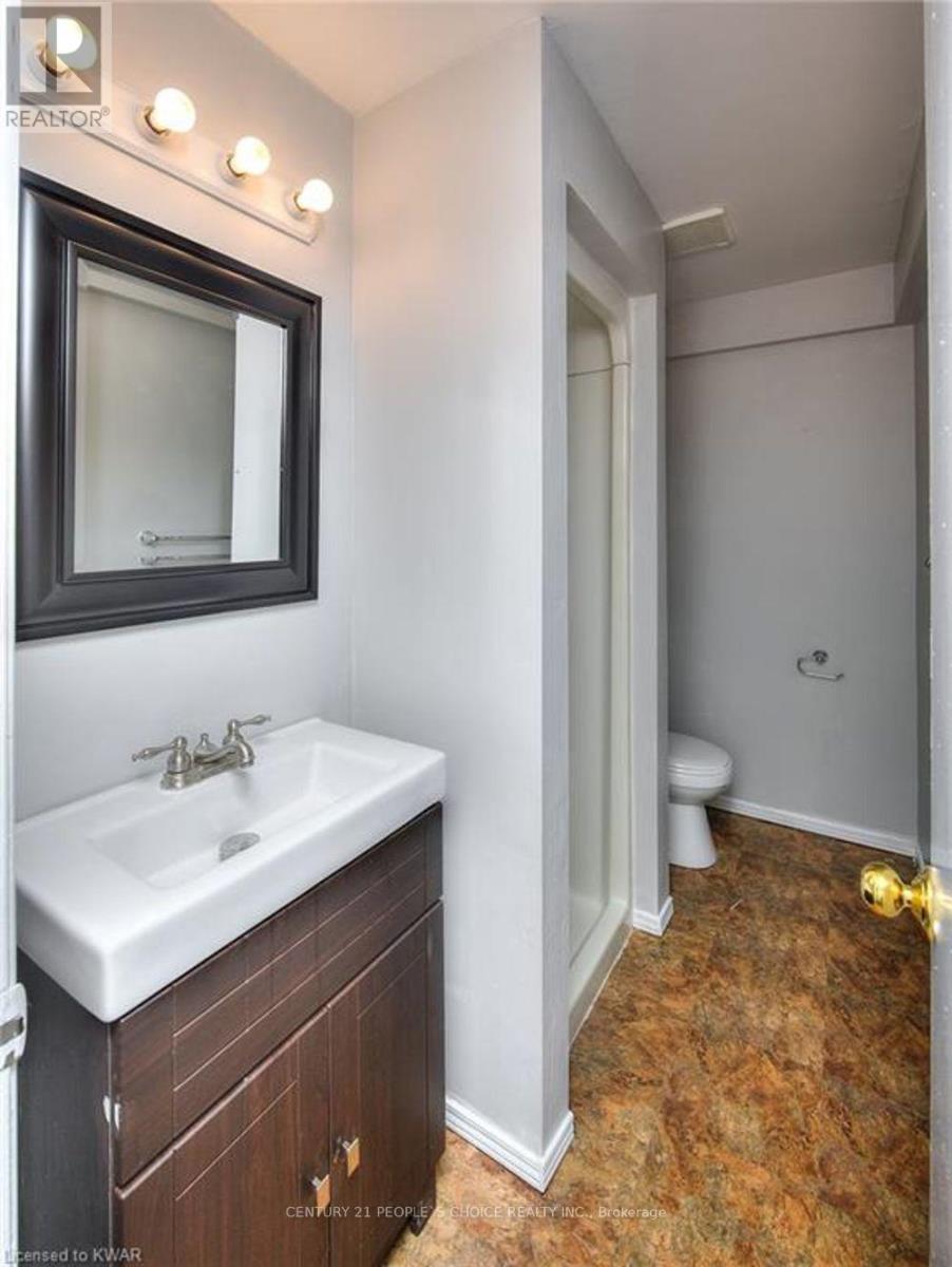 B - 620 Settlersfield Court, Waterloo, Ontario  N2T 2K7 - Photo 37 - X13741966