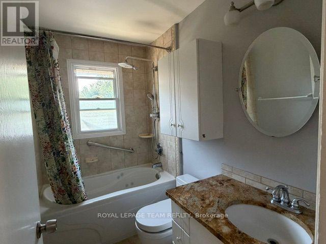 84 Starwood Road, Ottawa, Ontario  K2G 1Z5 - Photo 12 - X13645174