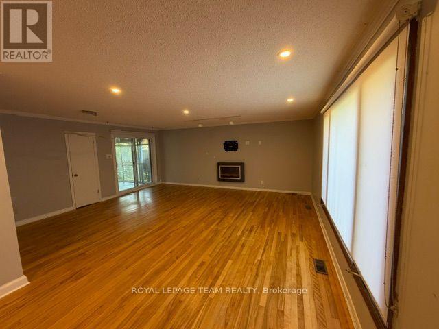 84 Starwood Road, Ottawa, Ontario  K2G 1Z5 - Photo 3 - X13645174