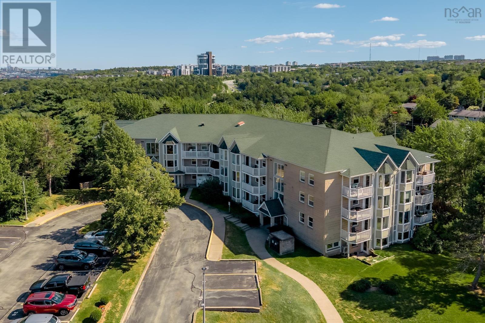 410 87 Kearney Lake Road, Halifax, Nova Scotia  B3M 4H1 - Photo 2 - 202622316
