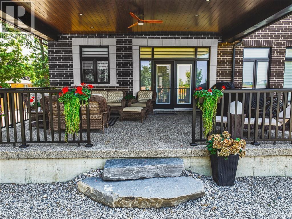 8378 Chippewa Road E, Mount Hope, Ontario  L0R 1W0 - Photo 26 - 40823814