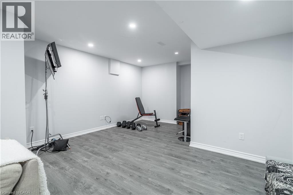 51 Showcase Drive, Hamilton, Ontario  L0R 1P0 - Photo 25 - 40860380