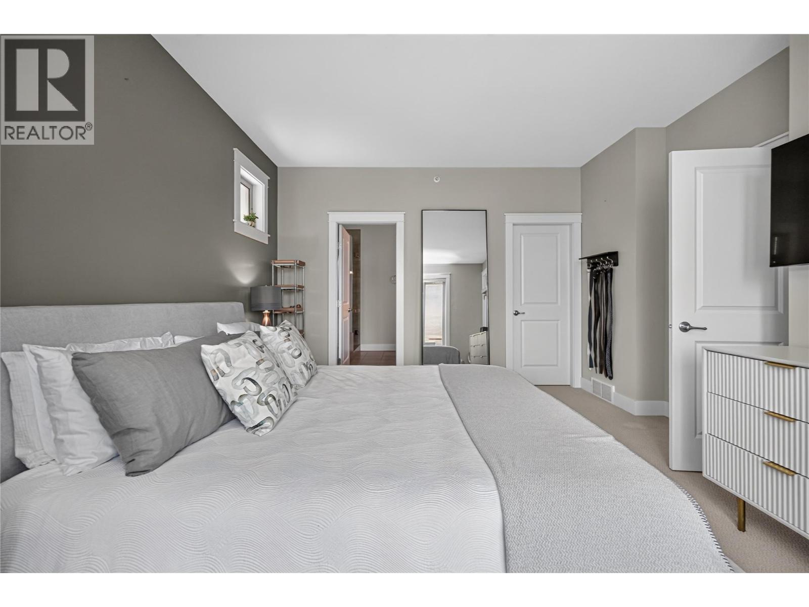 159 Dormie Park Crescent, Vernon, British Columbia  V1H 1Y7 - Photo 47 - 10399486