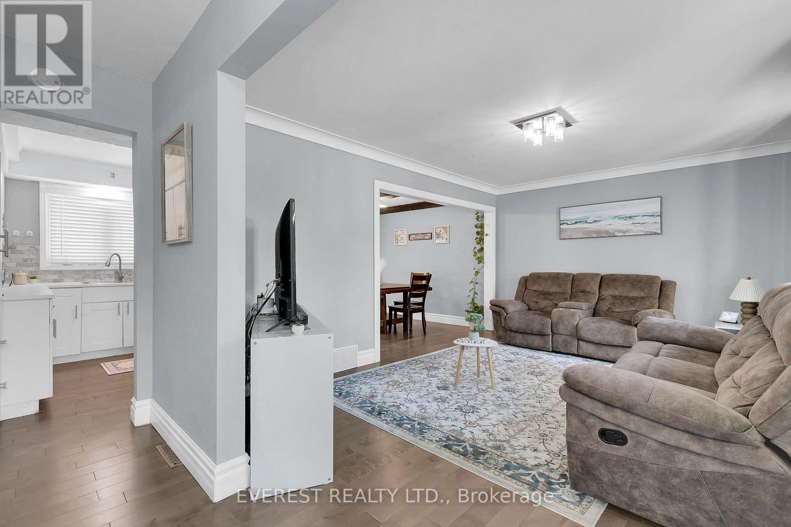 3992 Longfellow Avenue, Windsor, Ontario  N9G 2B3 - Photo 5 - X13738248